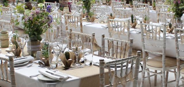 https://d1hcs5uofxldvl.cloudfront.net/chair-hire/article_additional/your-wedding-with-chair-hire6/your-wedding-with-chair-hire6-740x350.jpg - Light & fresh look adds a modern ambiance.
